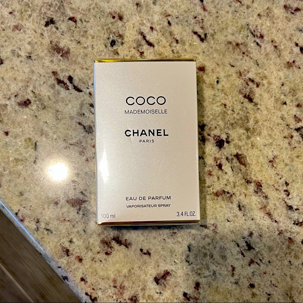 Coco Chanel Mademoiselle